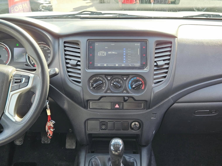 Mitsubishi L200 L200 Katana Crt 4x4 2.4 2022 Usado en Rosselot Usados