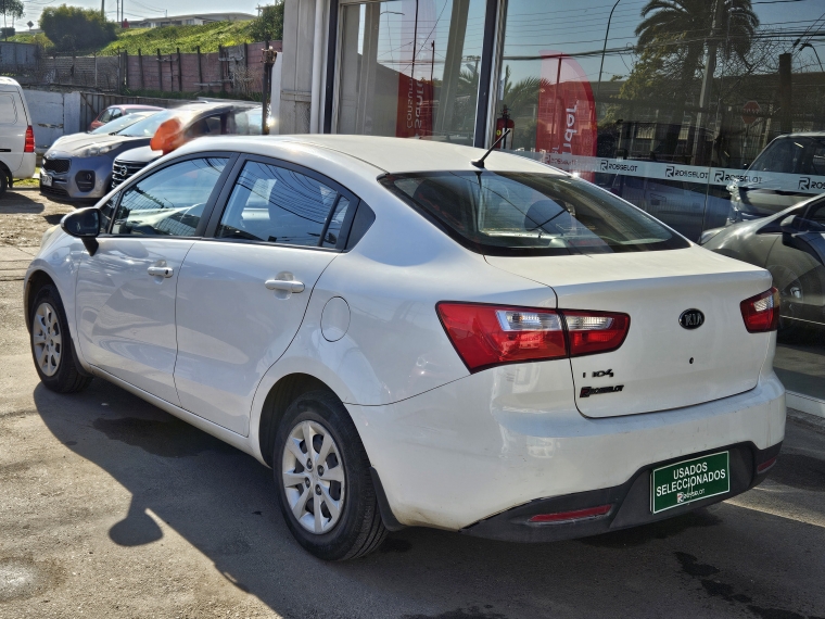 Kia Rio 4 Rio 4 Ex 1.4l 6mt Euro V - 1521 2015 Usado en Rosselot Usados