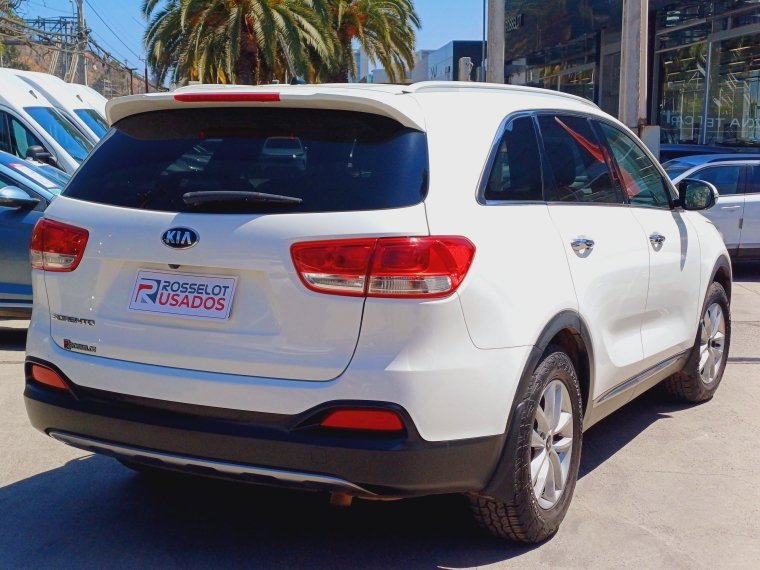 Kia Sorento New Sorento Ex 2.4l Gsl 6at 2wd 4x2 - 1804 2017 Usado en Rosselot Usados
