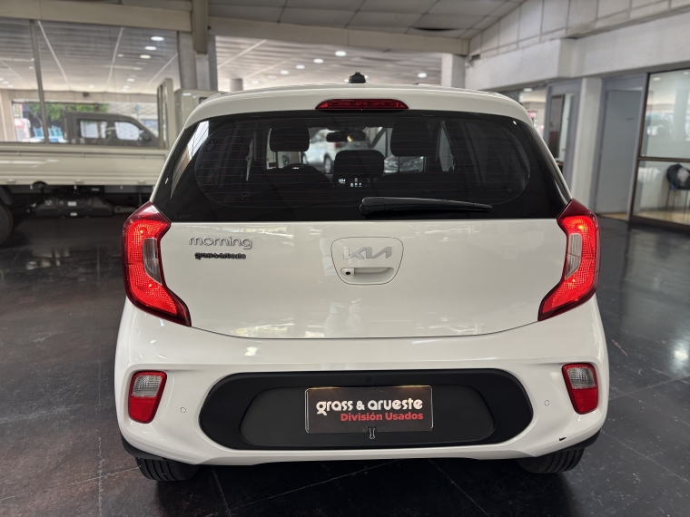 Kia Morning Ex 1.2l Abs 5mt Ac 2022  Usado en Grass & Arueste