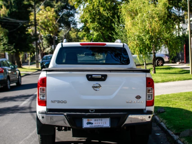 Nissan Np300  2.3 Dsl Auto Le 4wd 2017 Usado en Autoadvice Autos Usados
