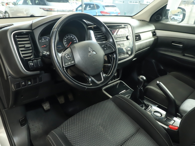 Mitsubishi Outlander 2.0 4x2  Mec 2018  Usado en Guillermo Morales Usados