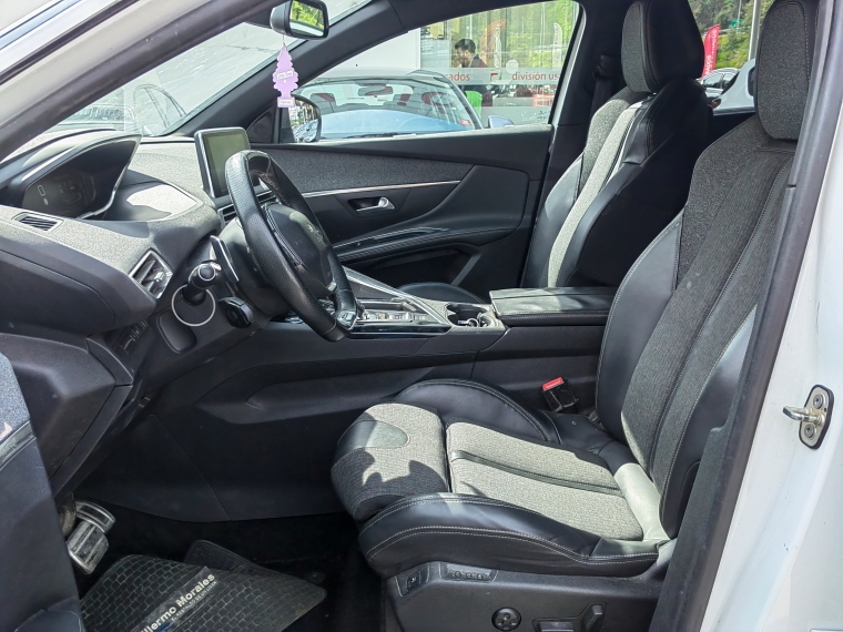 Peugeot 5008 5008 Gt-line Puretech 180 Eat8 1.6 2018 Usado en Rosselot Usados