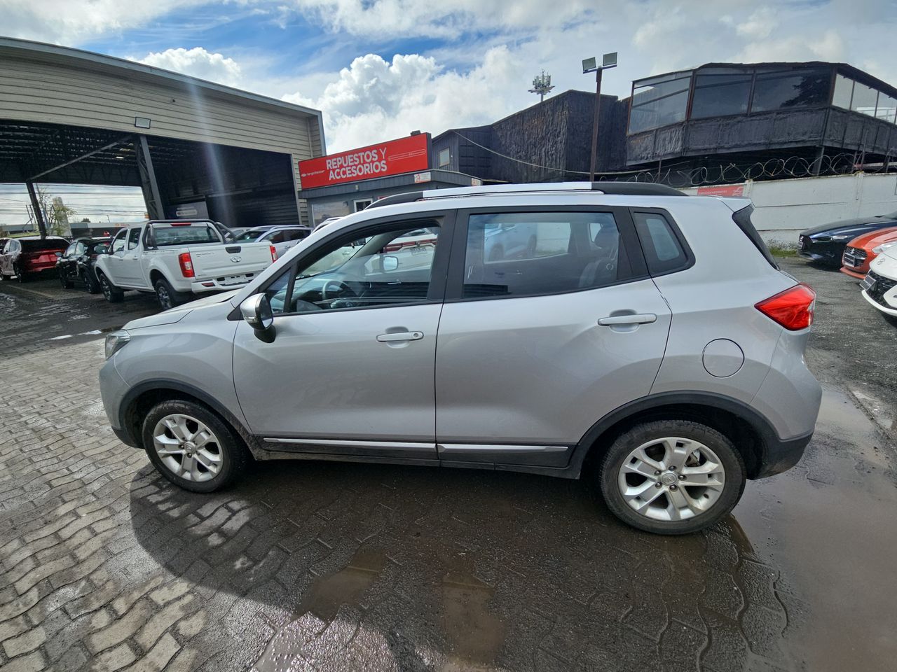 Changan Cs15 Cs15 Hatch Back 1.5 2023 Usado en Usados de Primera - Sergio Escobar