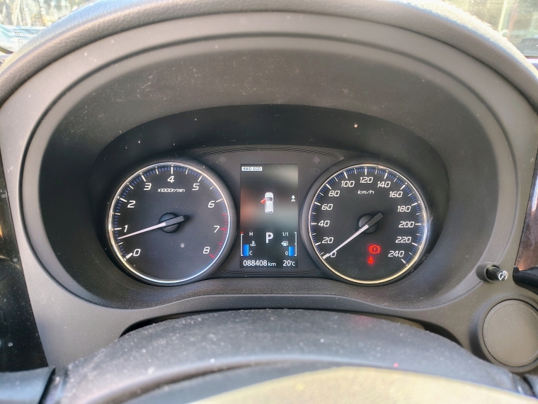 Mitsubishi Outlander Outlander 4x4 At Glx 2.4 + 2018 Usado en Rosselot Usados