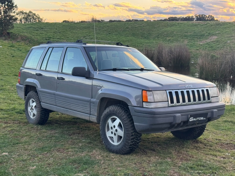 Jeep Grand cherokee Laredo 1994 Usado en G Autos Automotriz - G Autos