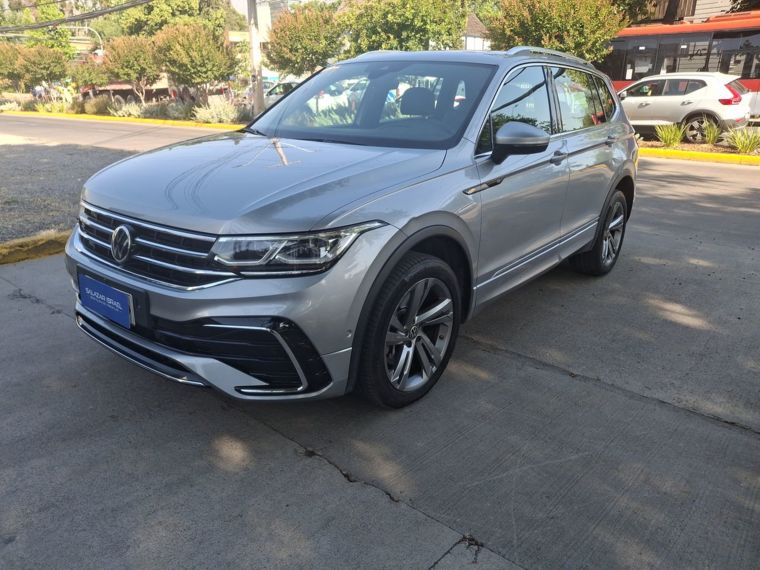 Volkswagen Tiguan 2.0 Tsi R-line 4motion At 5p 2023 Usado  Usado en Webautos.cl