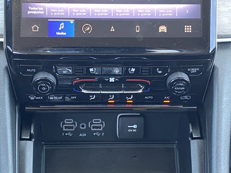 Jeep New grand cherokee Grand Cherokee Limited 4x4 3.6 At 2024 Usado en Rosselot Usados