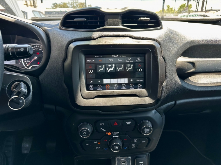 Jeep Avenger Renegade Sport Lx 4x2 Mt 1.8 2023 Usado en Rosselot Usados