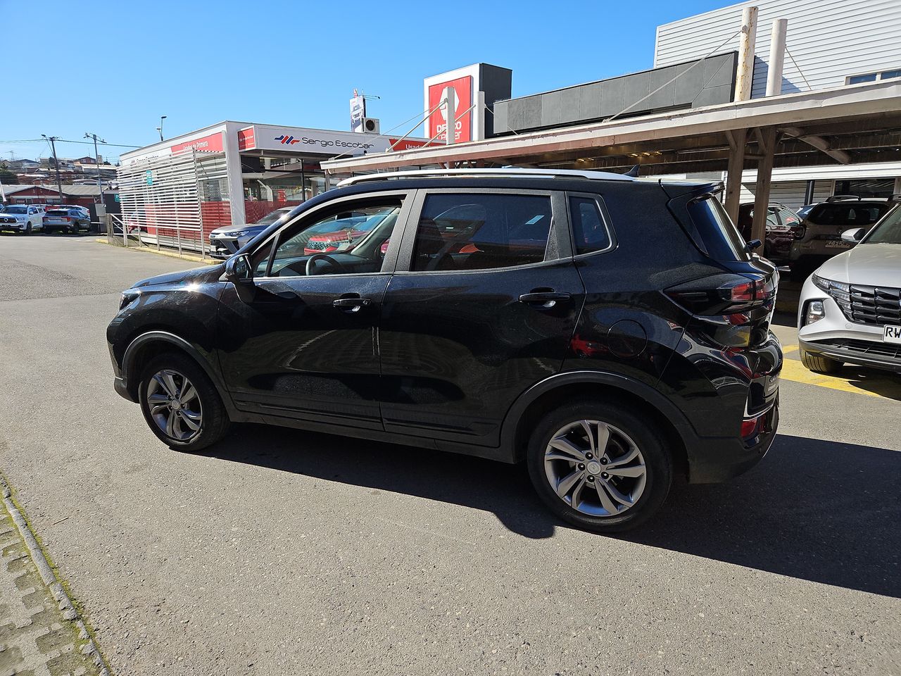 Changan Cs15 Cs15 Hb 4x2 1.5 2023 Usado en Usados de Primera - Sergio Escobar
