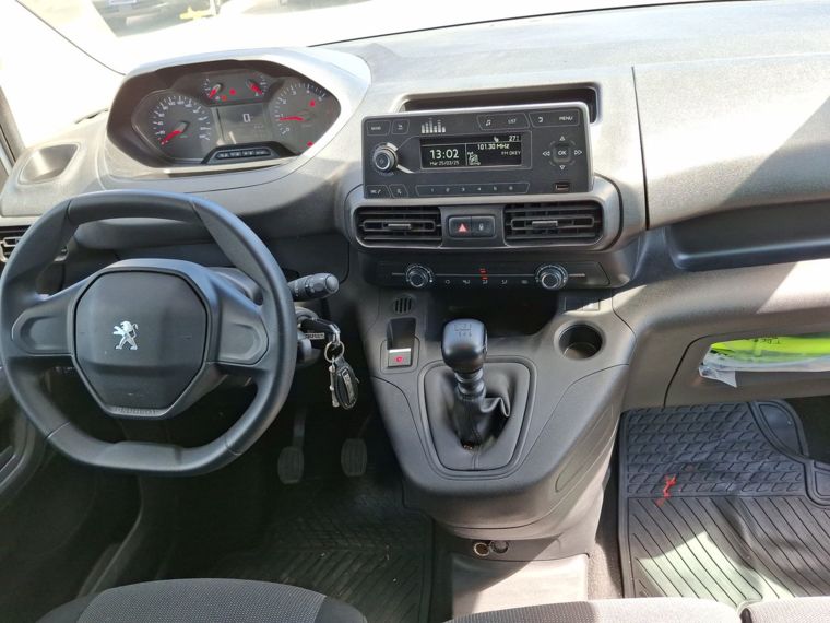 Peugeot Partner Partner L1 Bluehdi 100 2024 Usado  Usado en Webautos.cl