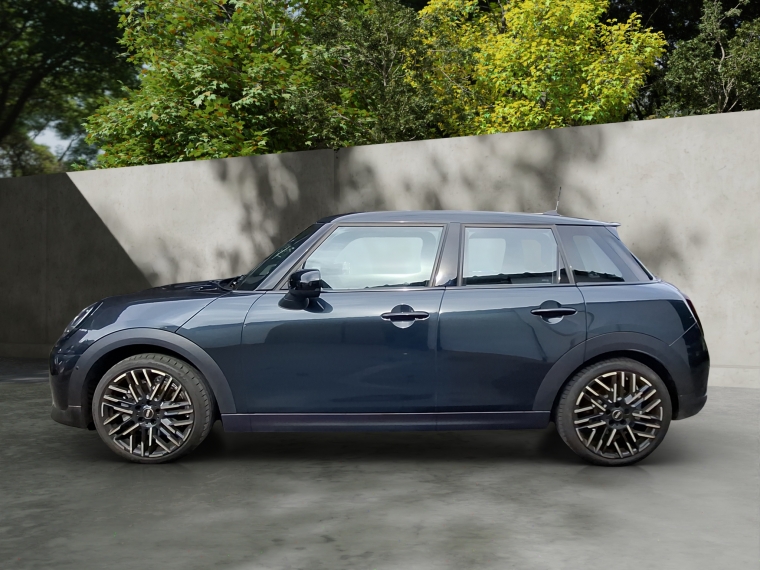 Mini Cooper S 2.0 Hb 5p Favoured 2026 Usado  Usado en BMW Premium Selection
