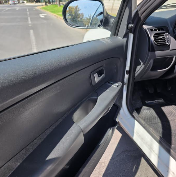 Fiat Strada Working 1.4 2016  Usado en Autos