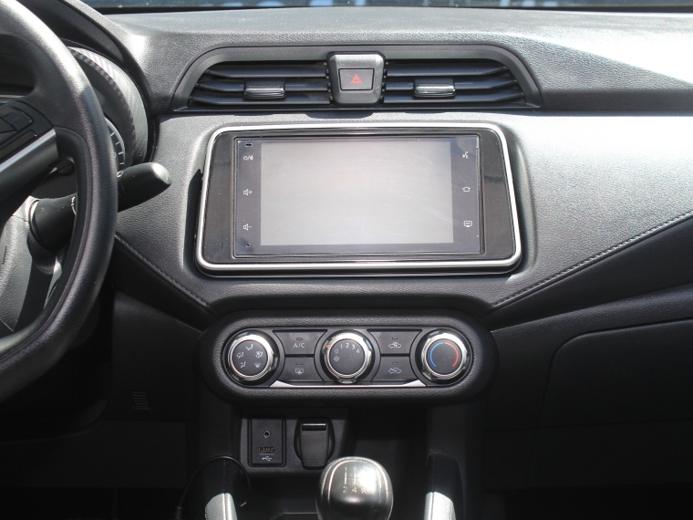 Nissan Versa 1.6 Sense  Mt 2023 Usado  Usado en Kovacs Usados