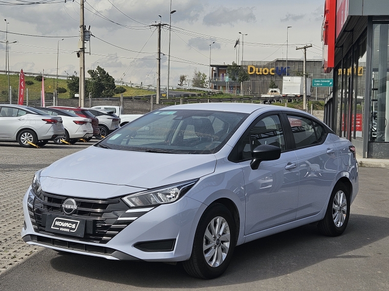 NISSAN VERSA ADVANCE MT 1.6 MC / GRIS ETHIOS 2024