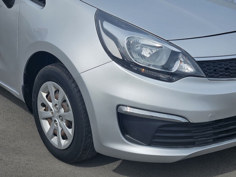 Kia Rio 4 4 Ex 1.4 2017 Usado  Usado en Kovacs Usados