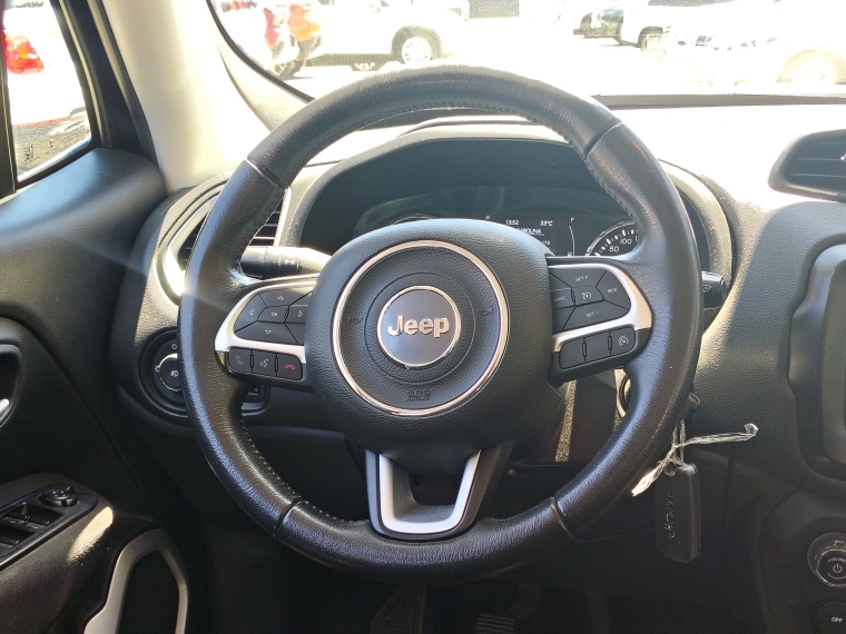 Jeep Renegade Renegade Sport Lx 4x2 Mt 1.8 2023 Usado en Rosselot Usados