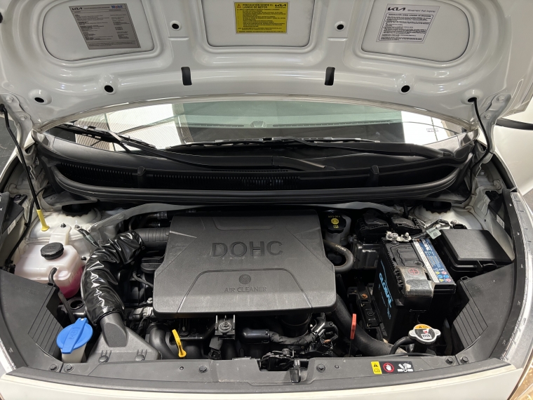 Kia Morning Ex 1.2l Ac Abs Aut 2023  Usado en Grass & Arueste