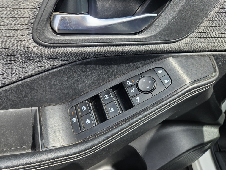 Nissan X-trail X Trail 4x2 5p Cvt 2.5 2023 Usado en Rosselot Usados