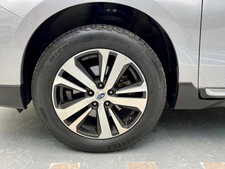 Subaru Outback Dynamic 2.5 Awd 2019  Usado en RSD Autos