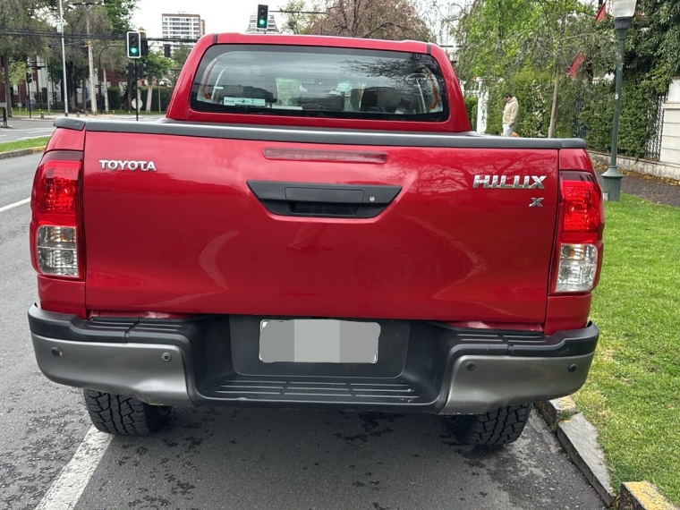 TOYOTA HILUX  Dcab DX 4x4 2.4cc - imagen 4