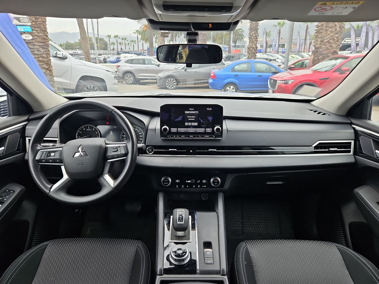 Mitsubishi Outlander Outlander Gl 2.5 Aut 2024 Usado Usado en Webautos.cl Mitsubishi Outlander Outlander Gl 2.5 Aut 2024 Usado Usado en Webautos.cl