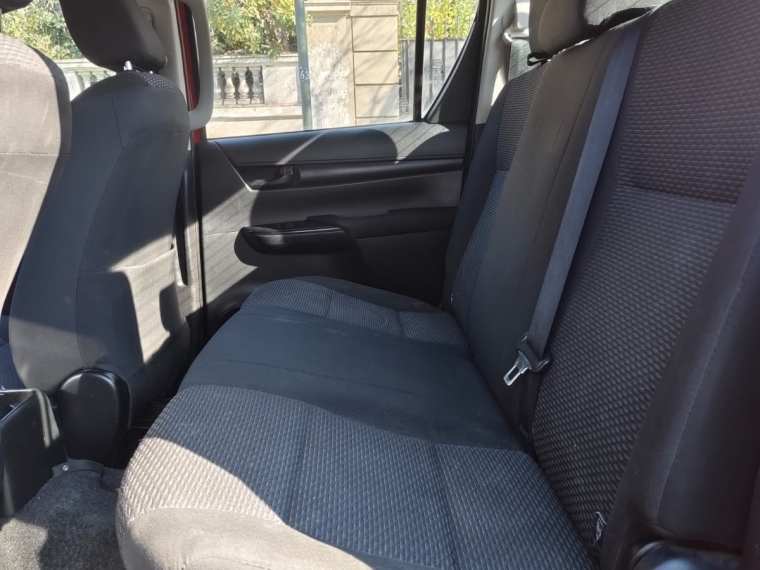 TOYOTA HILUX DX 4X2 2.4 - imagen 19