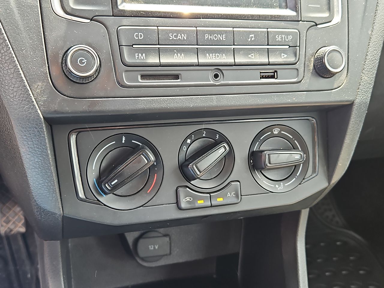 Volkswagen Voyage Voyage  Trendline  1.6 2019 Usado en Usados de Primera - Sergio Escobar