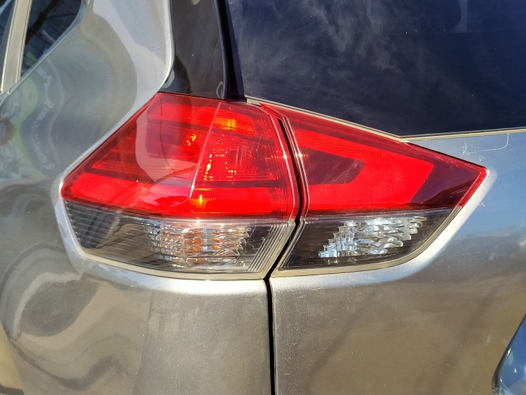 Nissan X-trail New X-trail 2.5 Sense 4x2 Cvt At 5p 2019 Usado en Rosselot Usados