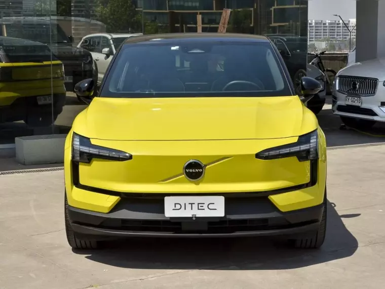 Volvo Ex30 Ex30 E60 Ultra At Electrico 2025 Usado Usado en Webautos.cl Volvo Ex30 Ex30 E60 Ultra At Electrico 2025 Usado Usado en Webautos.cl