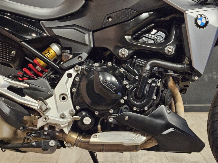 Bmw F 900 r . 2022 Usado en BMW Premium Selection