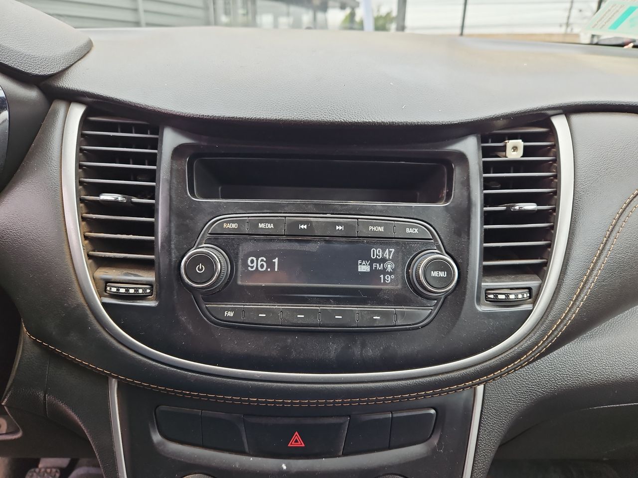 Chevrolet Tracker Tracker Ls 1.8 2020 Usado en Usados de Primera - Sergio Escobar