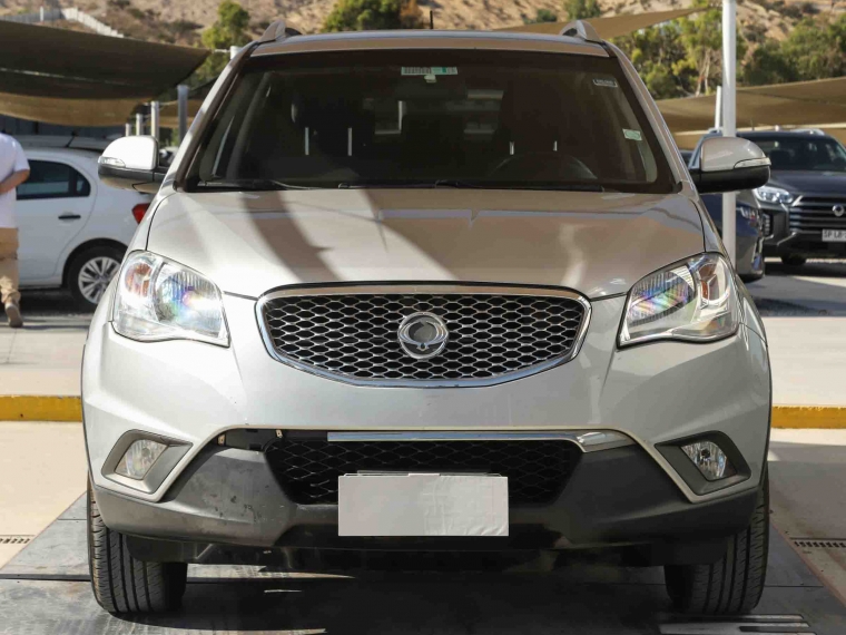 Ssangyong Korando 4x2 Mt Semi Full 2013 Usado  Usado en Webautos.cl
