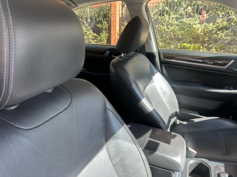 Subaru Legacy  2.5i Awd Premium  2016 Usado en Autoadvice Autos Usados