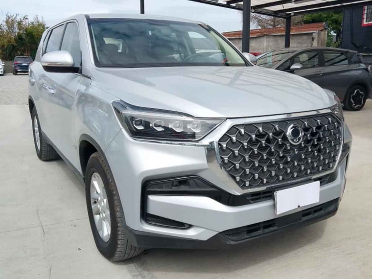 Ssangyong Rexton New  Lx 2.0 T 6at 4wd 6ab 2023 Usado  Usado en Webautos.cl