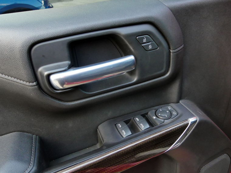 Chevrolet Silverado Cc Dcab 4x4 5.3 Aut 2022 Usado  Usado en Webautos.cl