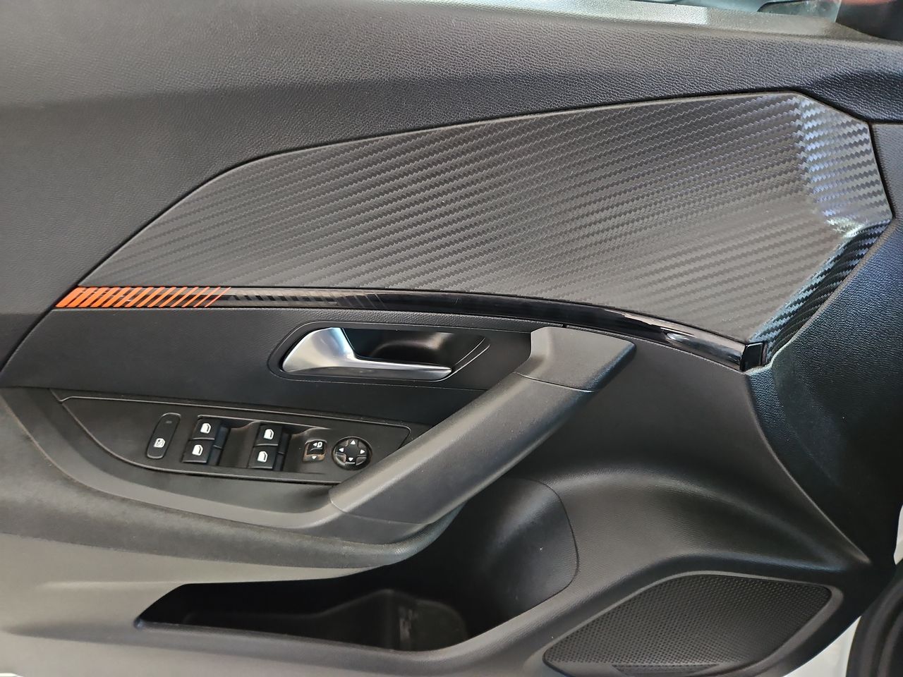 Peugeot 2008 2008 Active 1.2 2021 Usado en Usados de Primera - Sergio Escobar