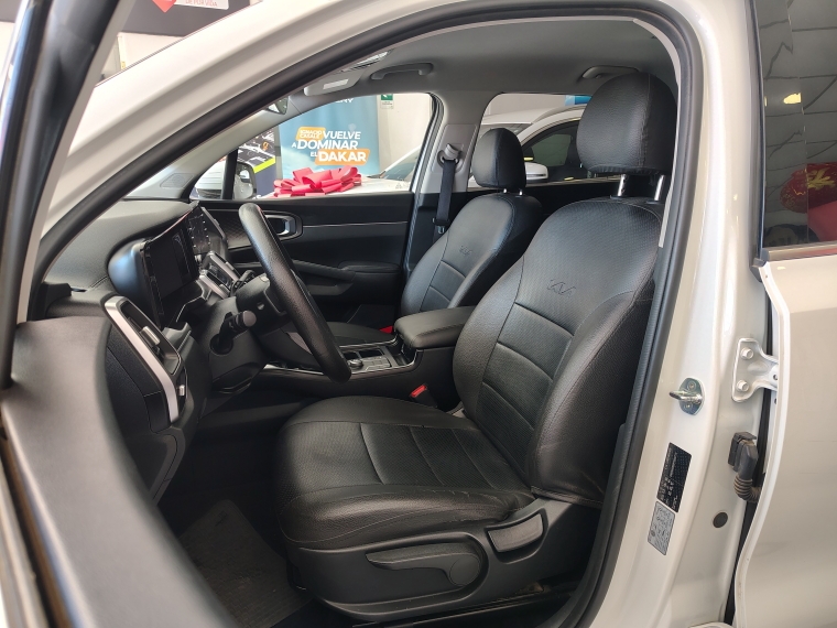 Kia Sorento Sorento 2wd 2.5 Aut 2023 Usado en Rosselot Usados