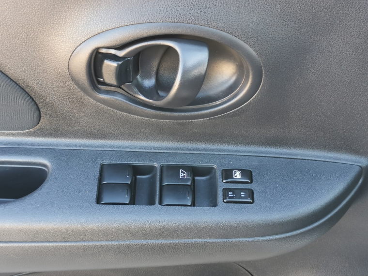 Nissan March March Sport 1.6 2018 Usado en Rosselot Usados