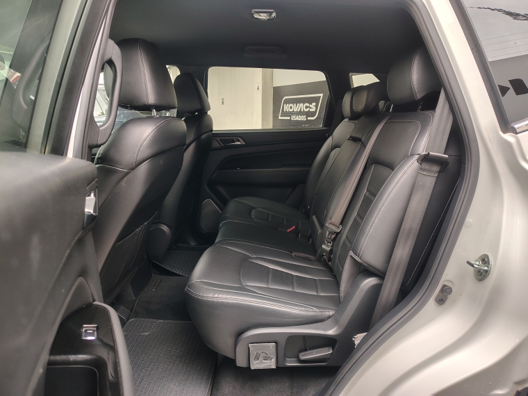 Ssangyong Rexton 2.2  Glx  At  Diesel 2024 Usado  Usado en Kovacs Usados