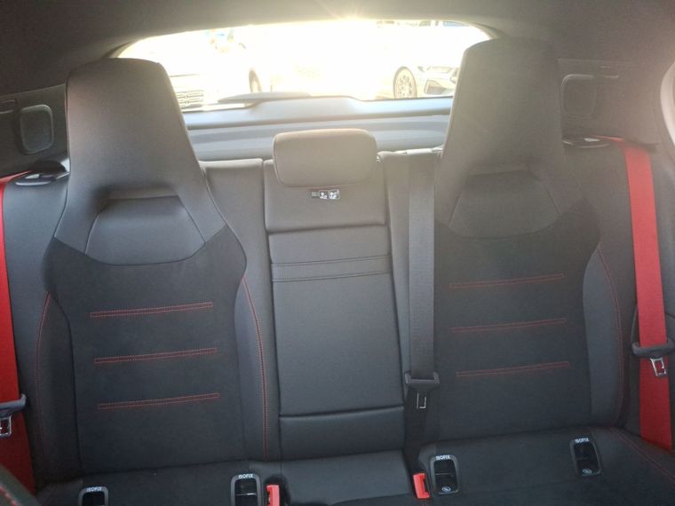 Mercedes benz A35 A35  2.0 Gasolina 4p Hatchback 2025 Usado  Usado en Webautos.cl