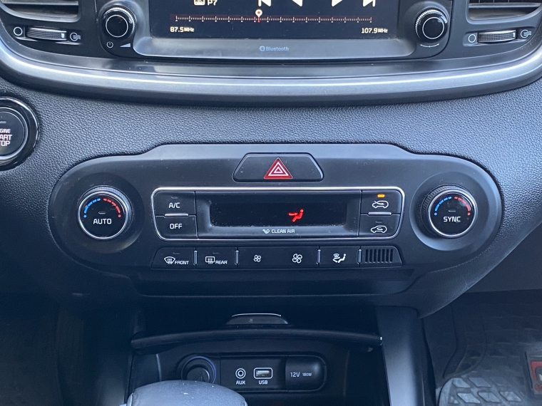 Kia Sorento New Sorento C Ex 2.2l Dsl 8at 2wd 4x2 - 1967 2021 Usado en Rosselot Usados