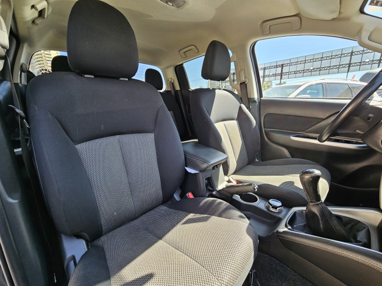 Mitsubishi L200 L200 Dakar 4x4 2.2 2024 Usado en Rosselot Usados