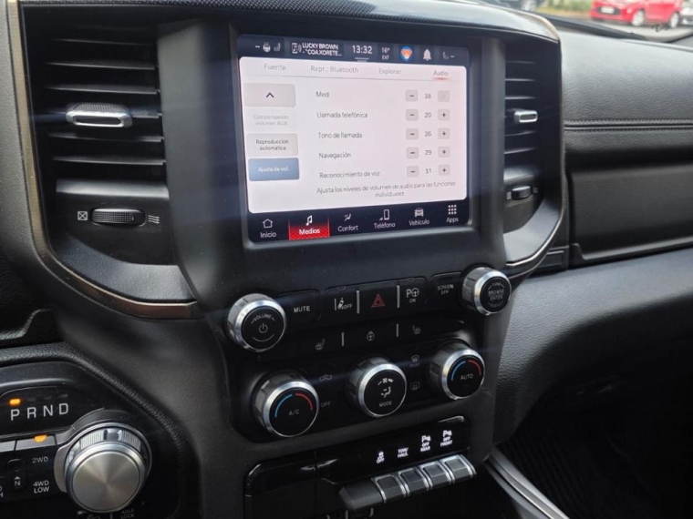 RAM 1500 REBEL CREW 4x4  5.7 AUT - imagen 4