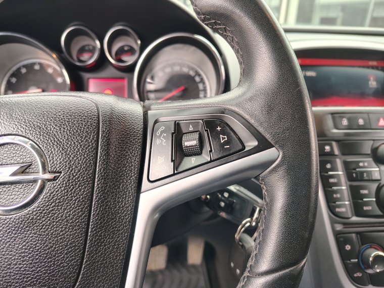 Opel Astra Astra Enjoy Hb 5 1.6 T At 2015 Usado en Rosselot Usados