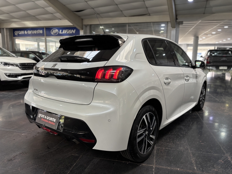 Peugeot 208 Allure Pack 1.2l Puretech 100  6mt 2021  Usado en Grass & Arueste