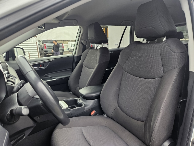 Toyota Rav4 2.0 Xle Safety Sense At 2023 Usado  Usado en Kovacs Usados