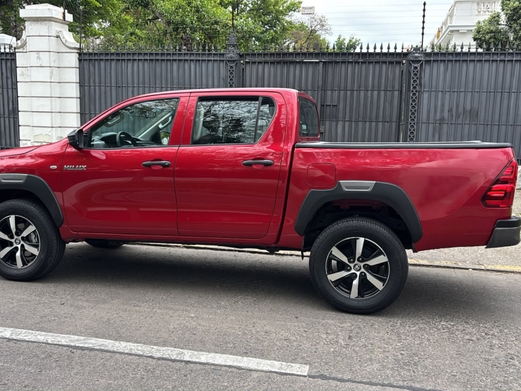 Toyota Hilux Dcab Dx 4X2 2.4Cc — foto 2 de 12