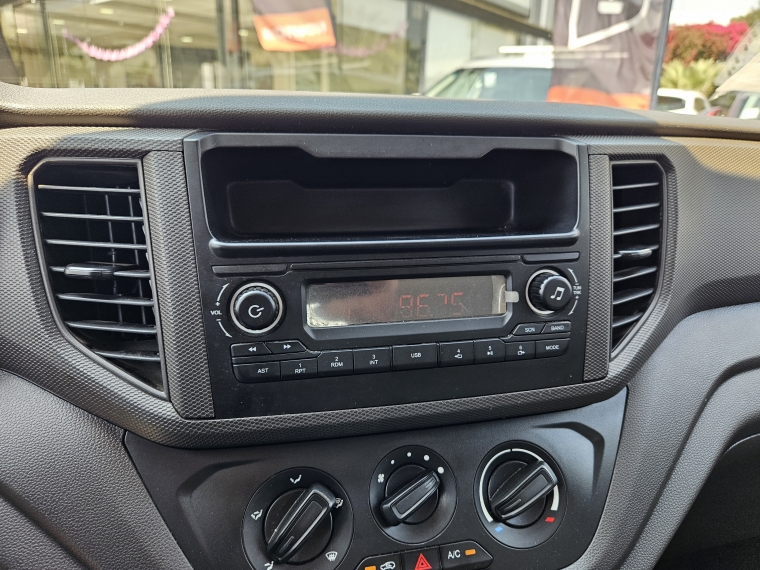 Chevrolet N400 Van Max 1.5 Ac 2023 Usado  Usado en Kovacs Usados