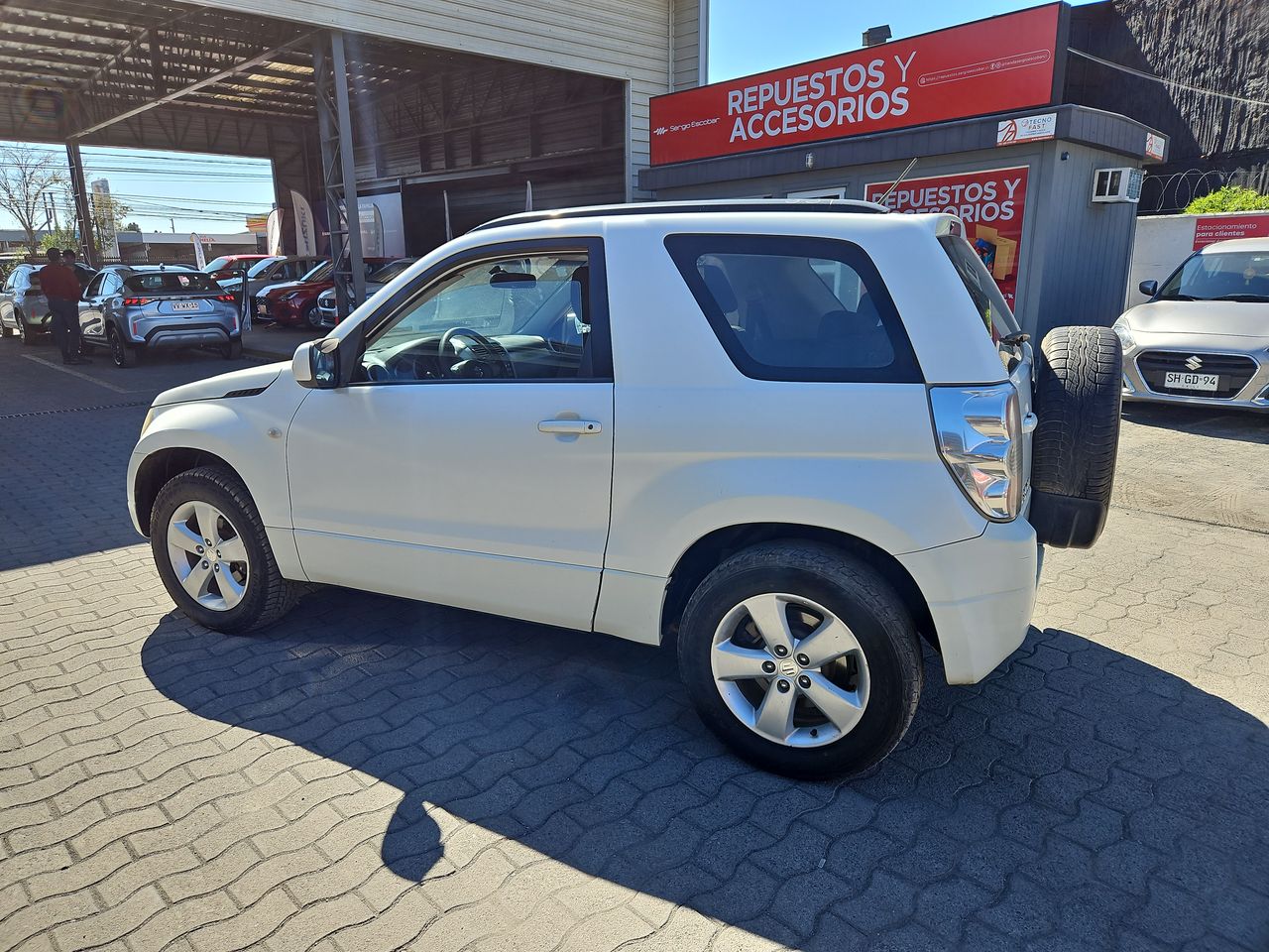 Suzuki Grand vitara Grand Vitara Glx Sport 2.4 2011 Usado Usado en Webautos.cl Suzuki Grand vitara Grand Vitara Glx Sport 2.4 2011 Usado Usado en Webautos.cl